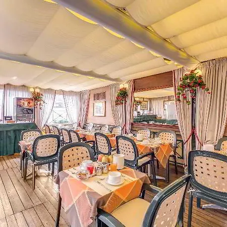 Monti Boutique 3*