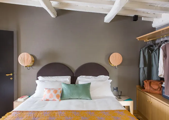 Monti Boutique Hotel 3*