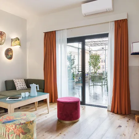 Monti Boutique 3*